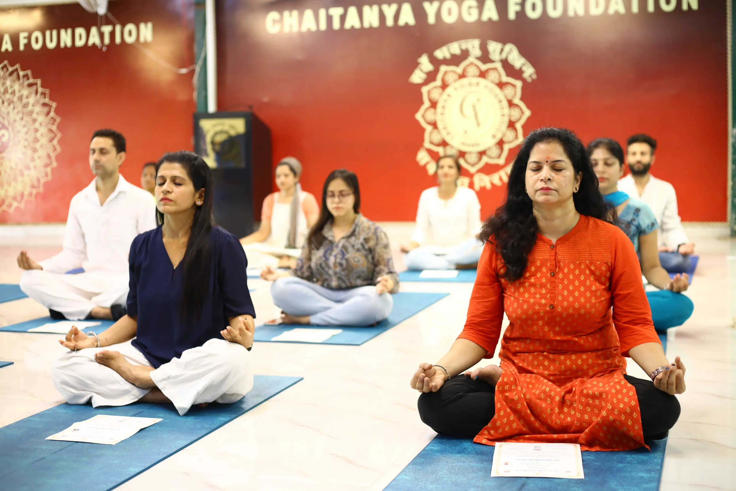 Group meditation and yoga practice Chaitanya Yoga Foundation Faridabad